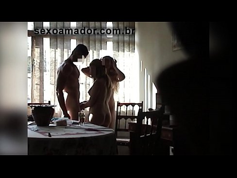 ❤️ Els amics sexuals conviden un home gegant i un trio amb ell ❌ Porno preciós a nosaltres ca.villagesexvideos.ru ﹏